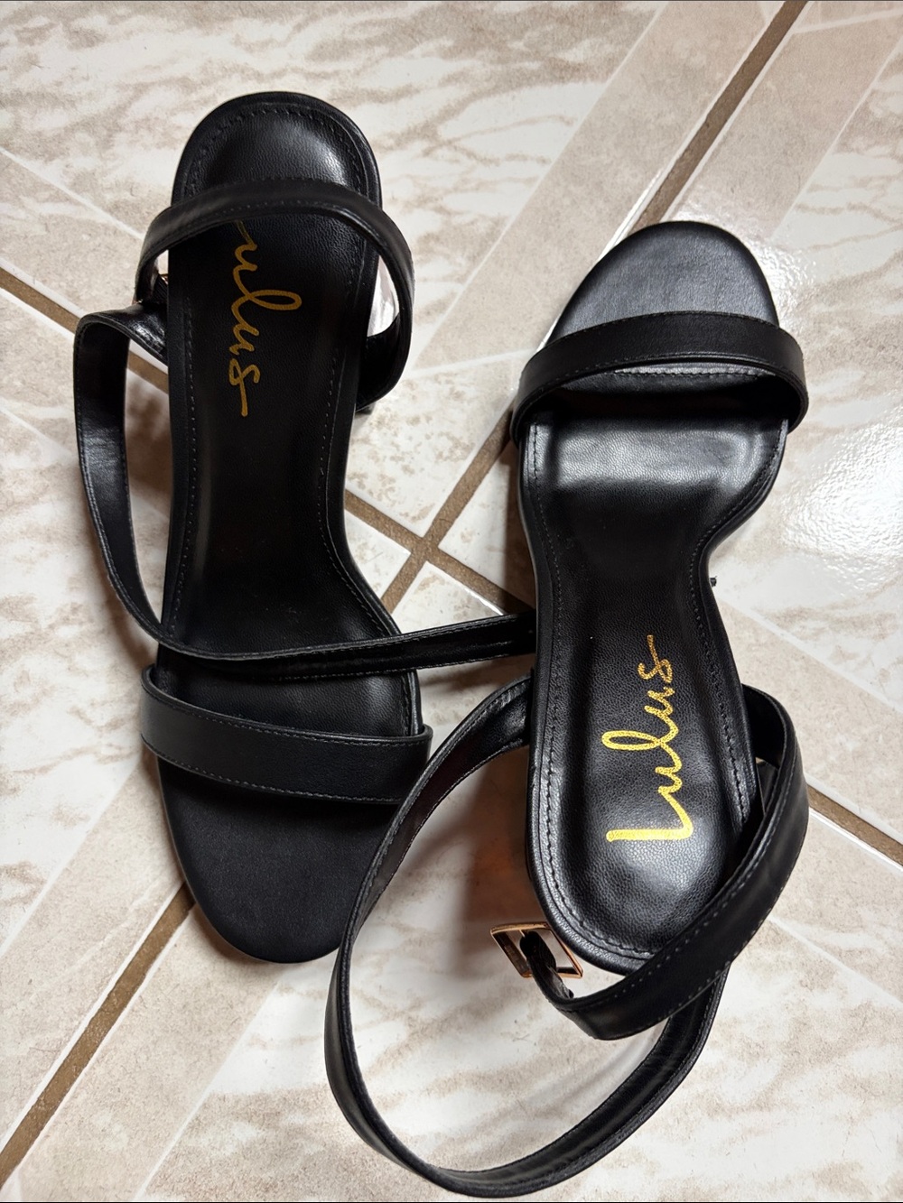 NWOT Lulu's Black Saylee Ankle Strap Sandal Amberww Tortoiseshell Block Heel 8 - Picture 5 of 9